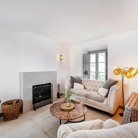 Exclusive Historic In The Heart Of Andalucian - La Magdalena